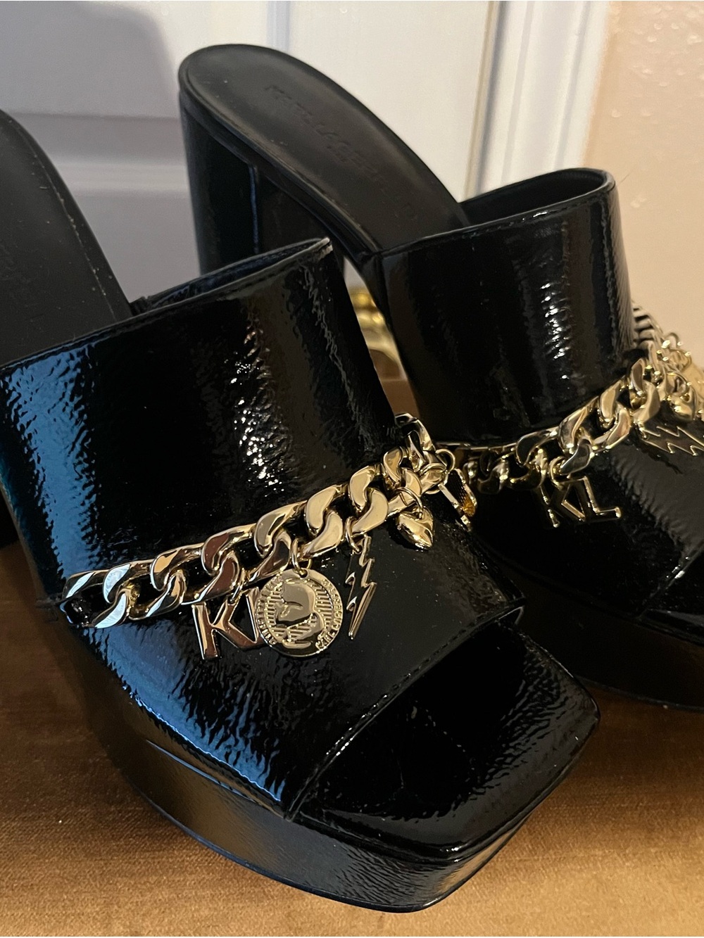 Karl Lagerfeld Black Patent Platform Mules with Gold Chain Charm
